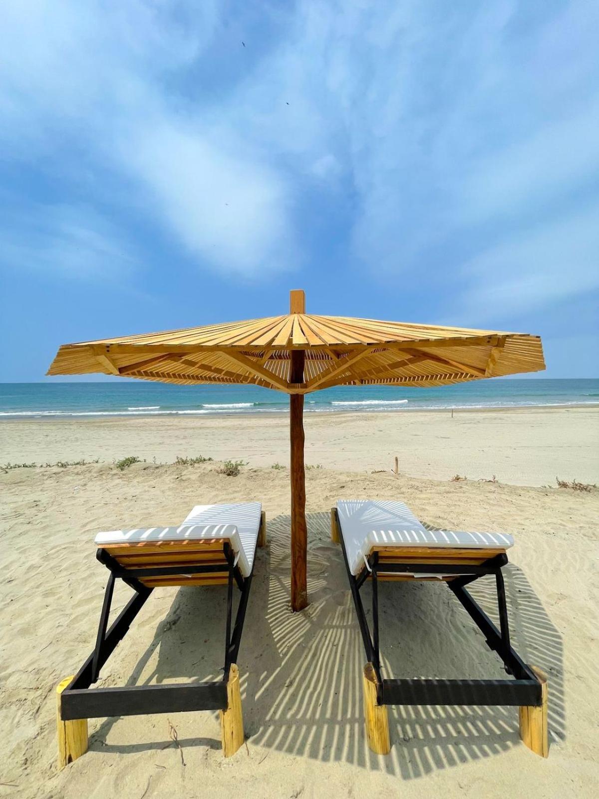Diem Vichayito Beachfront Eco-Luxury 外观 照片