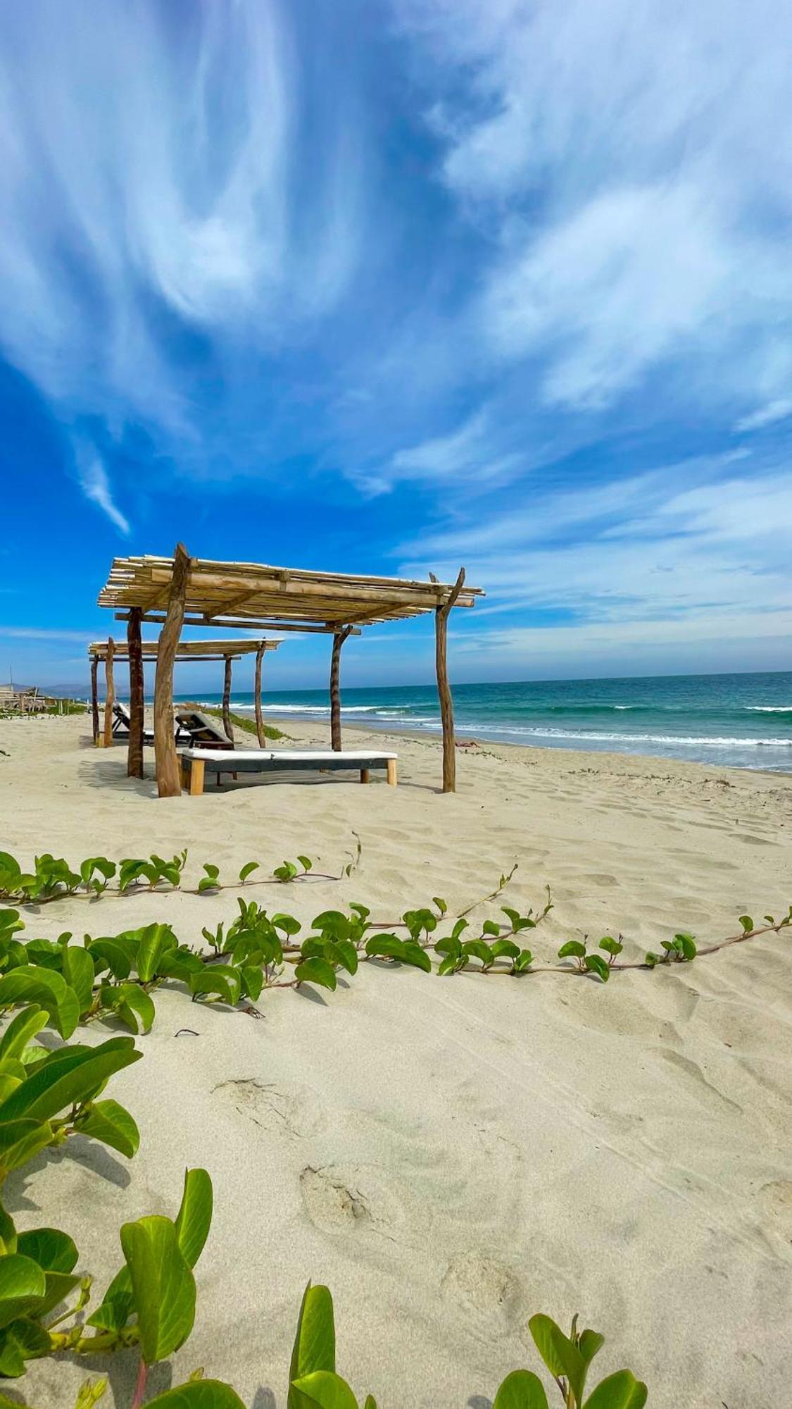 Diem Vichayito Beachfront Eco-Luxury 外观 照片