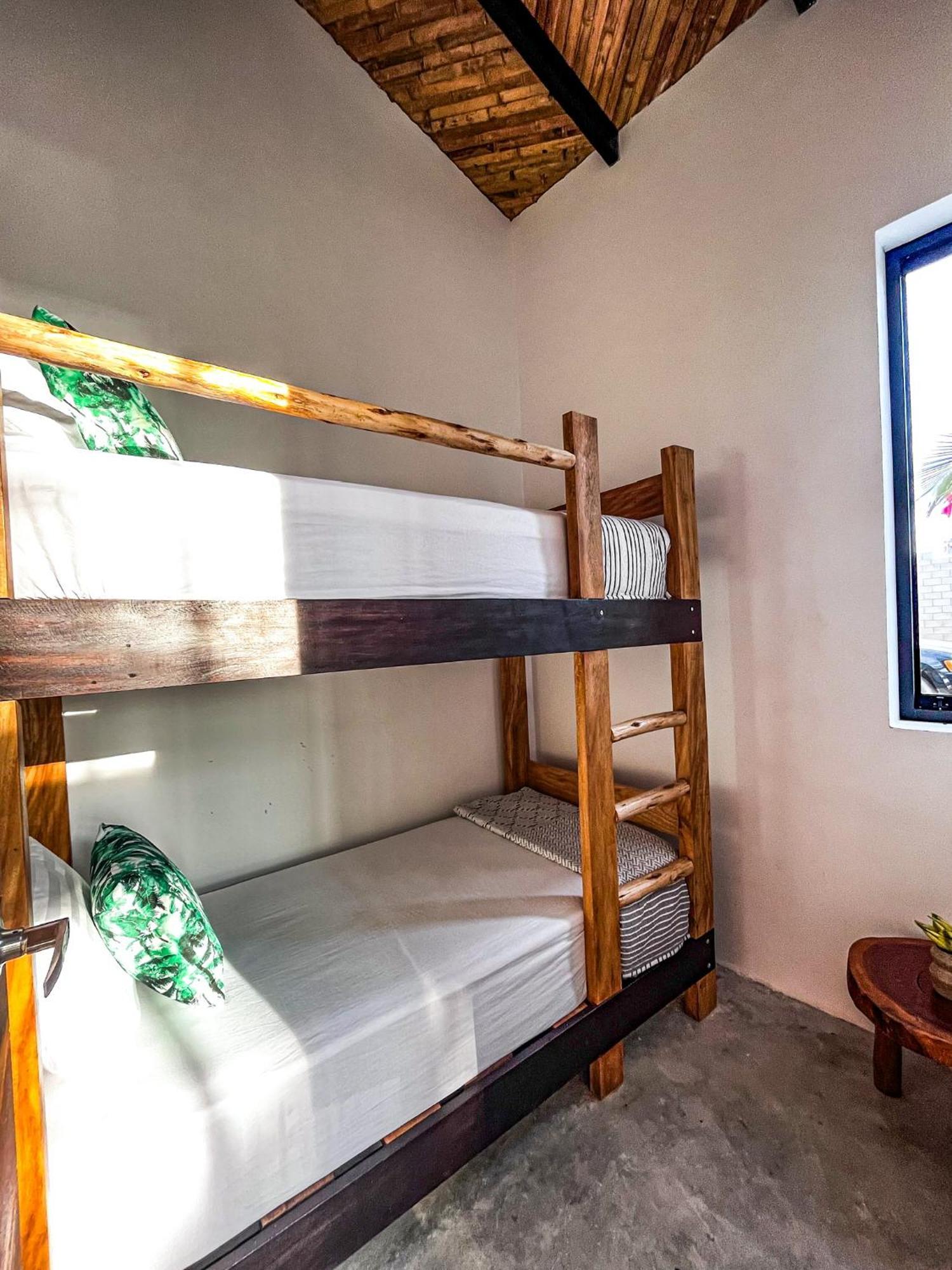 Diem Vichayito Beachfront Eco-Luxury 外观 照片