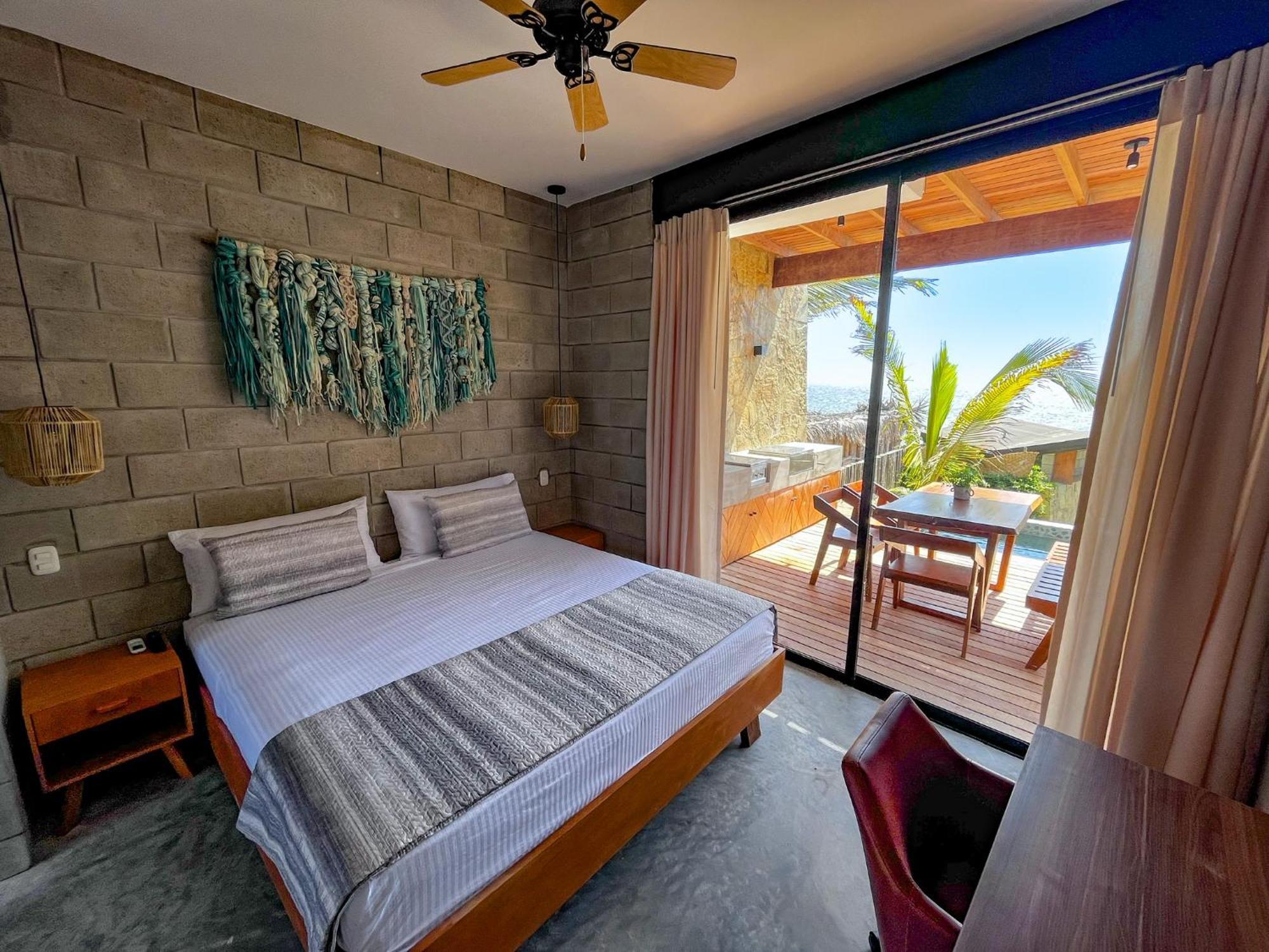 Diem Vichayito Beachfront Eco-Luxury 外观 照片