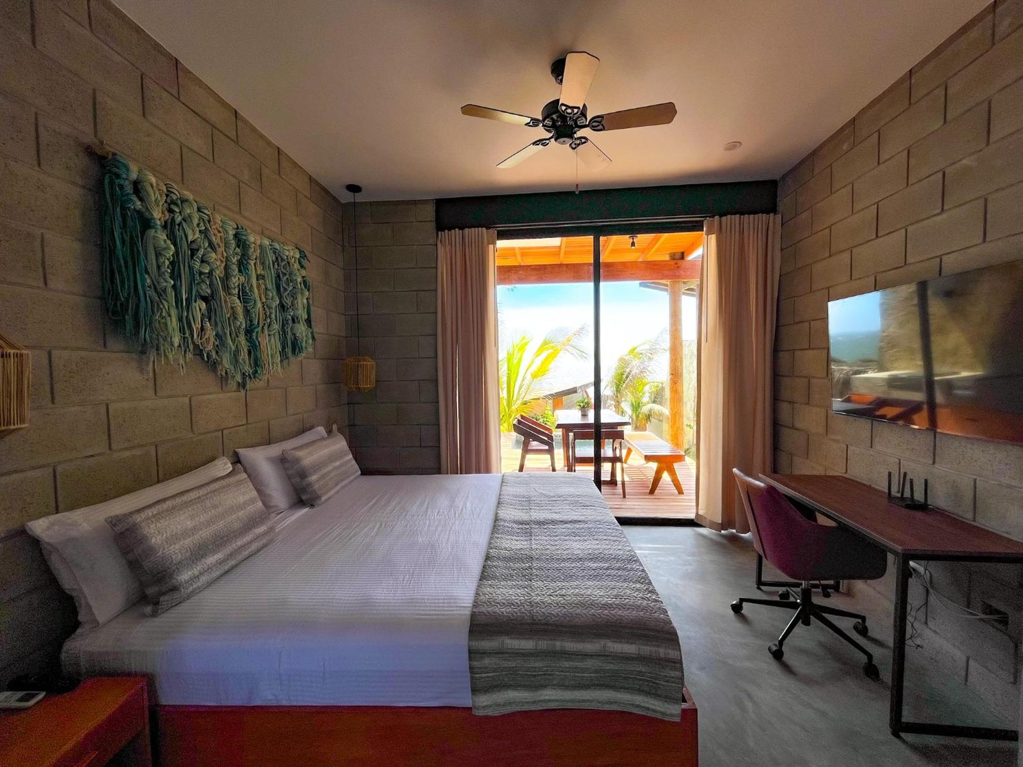 Diem Vichayito Beachfront Eco-Luxury 外观 照片