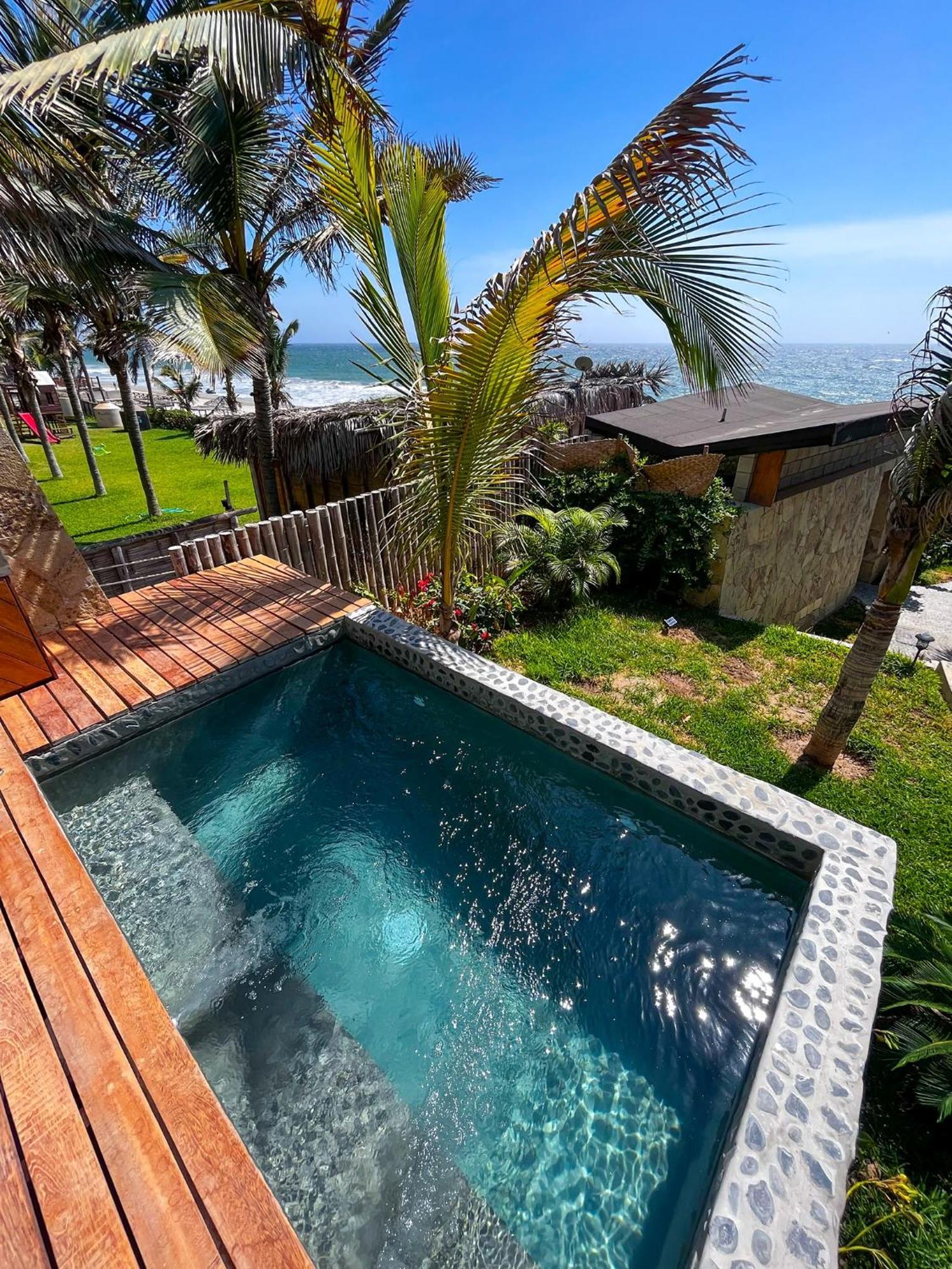 Diem Vichayito Beachfront Eco-Luxury 外观 照片