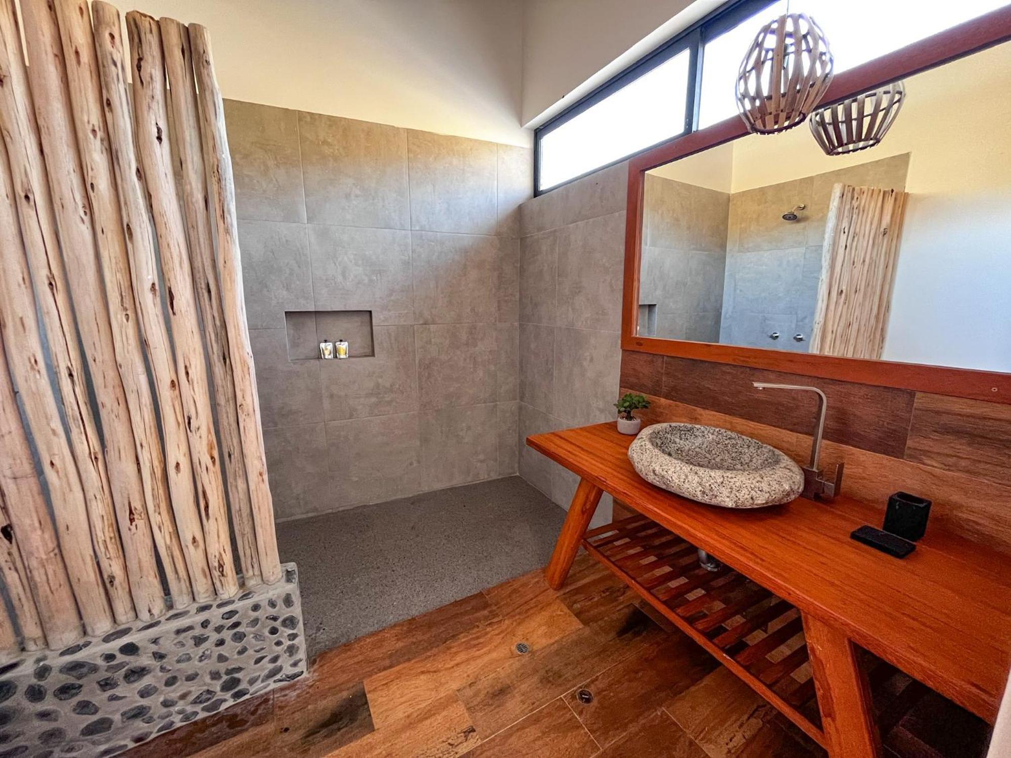 Diem Vichayito Beachfront Eco-Luxury 外观 照片