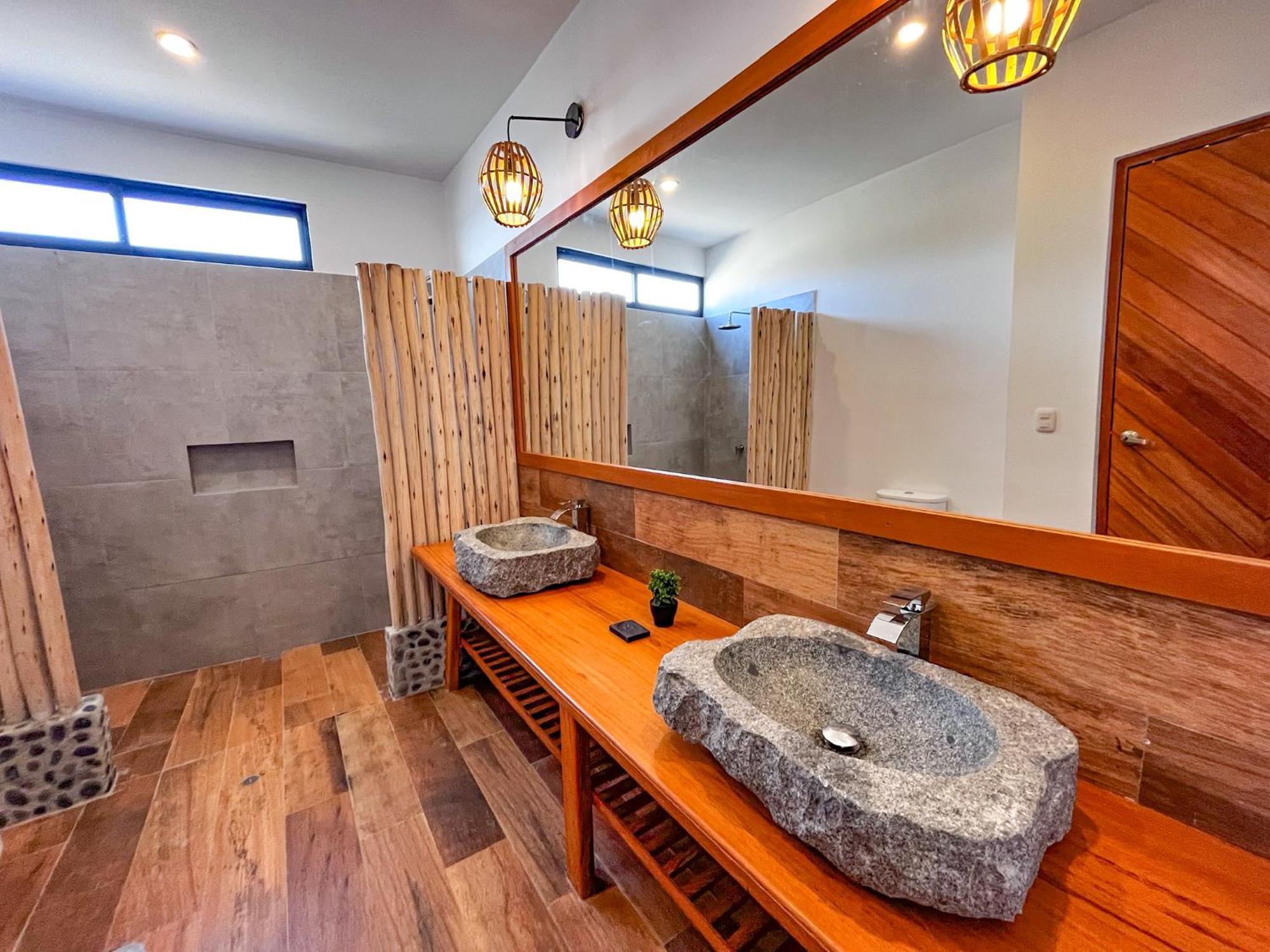 Diem Vichayito Beachfront Eco-Luxury 外观 照片