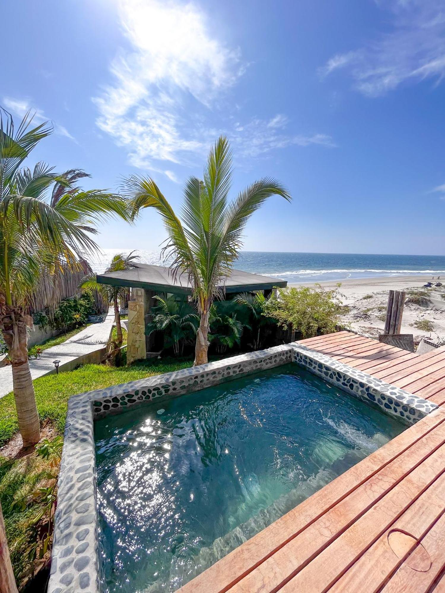 Diem Vichayito Beachfront Eco-Luxury 外观 照片