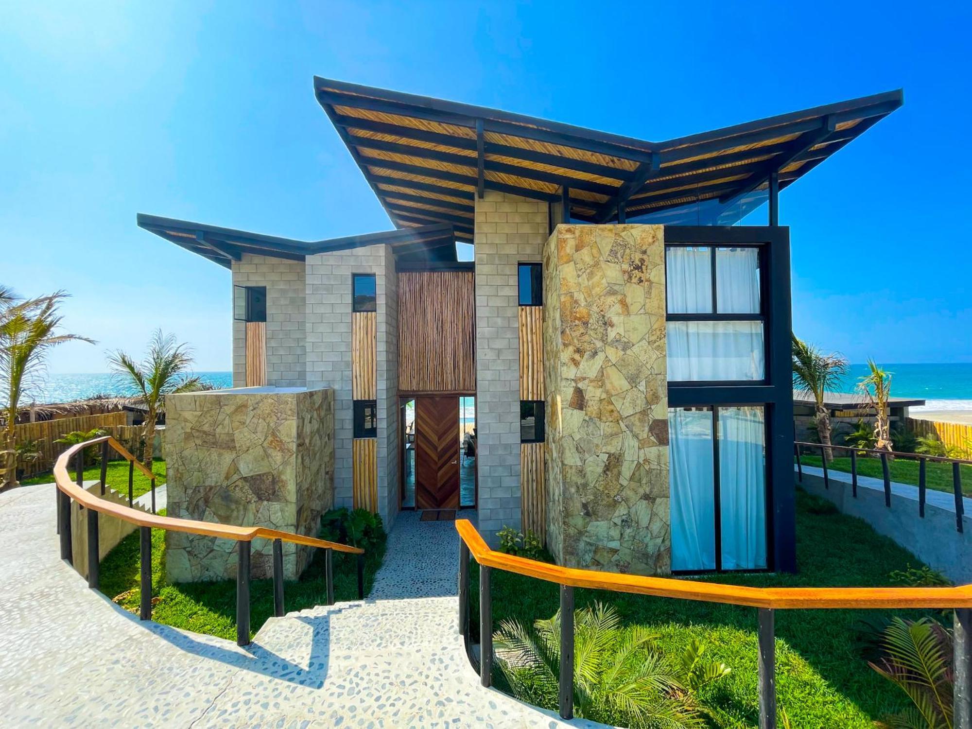 Diem Vichayito Beachfront Eco-Luxury 客房 照片