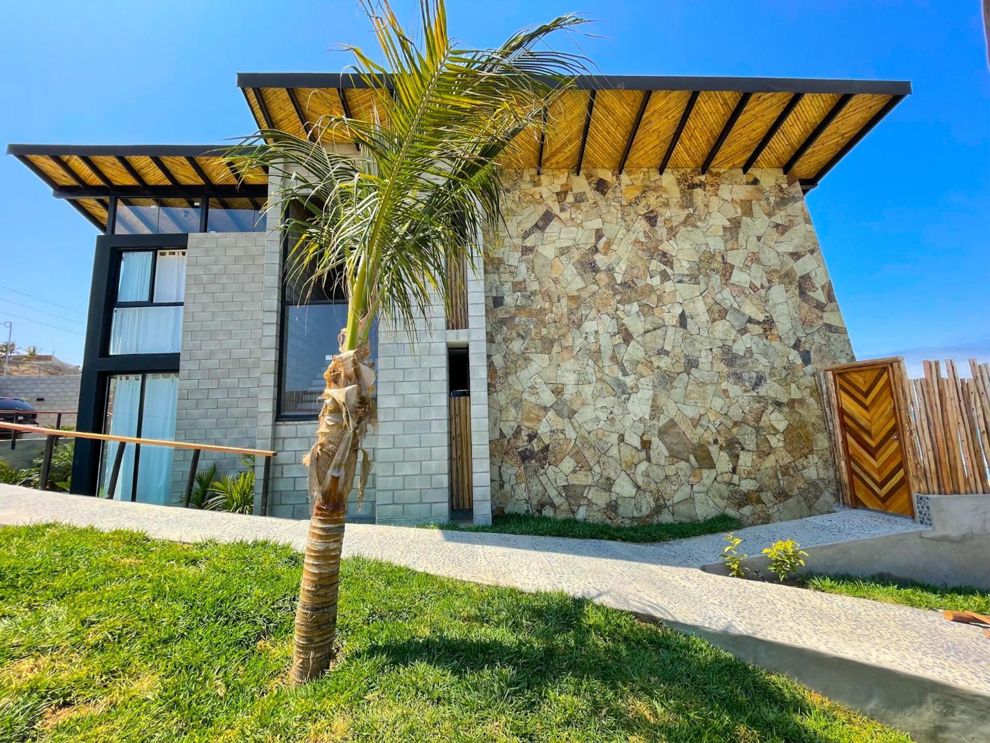 Diem Vichayito Beachfront Eco-Luxury 客房 照片